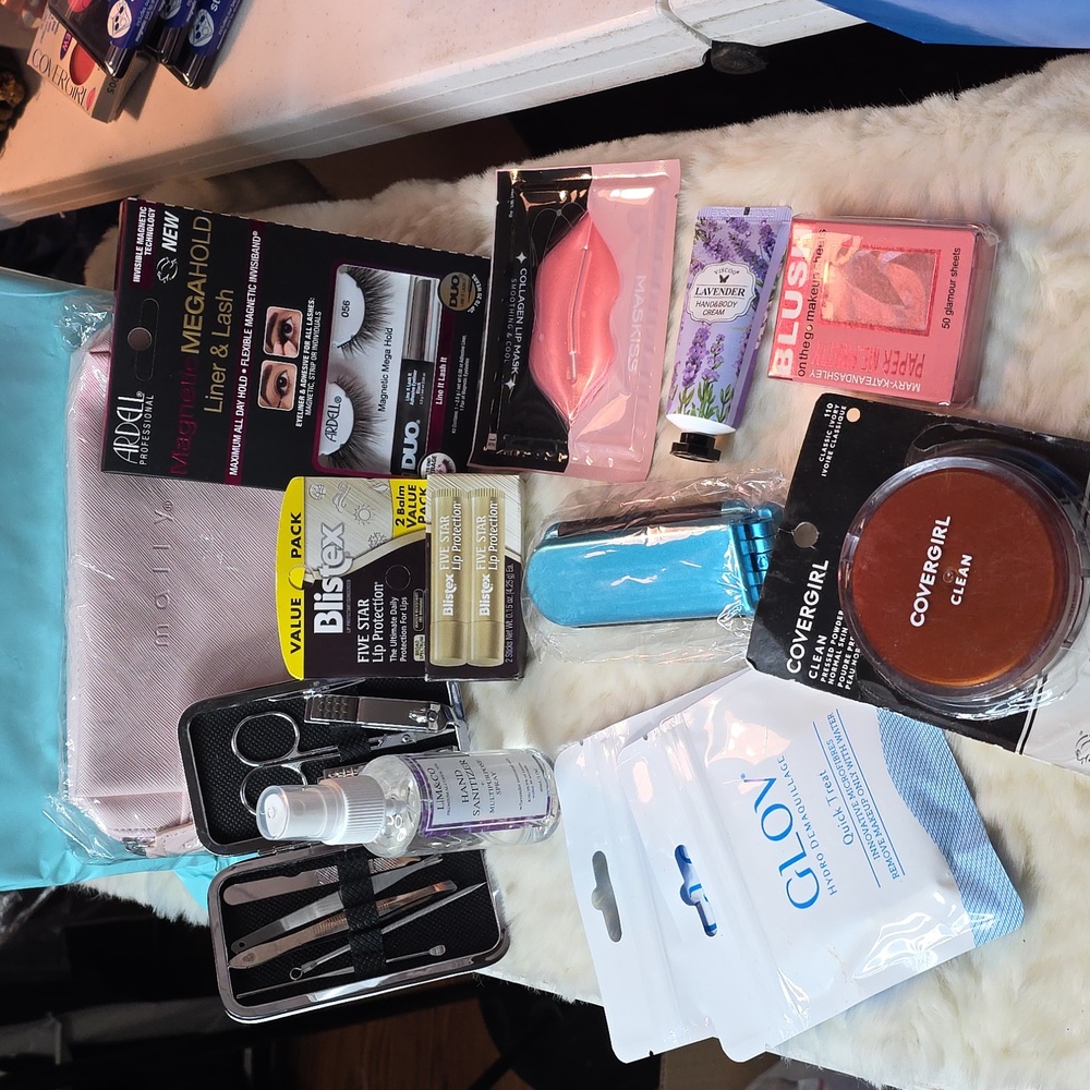 Beauty Bundle Weekend Must Haves Refresher Kit